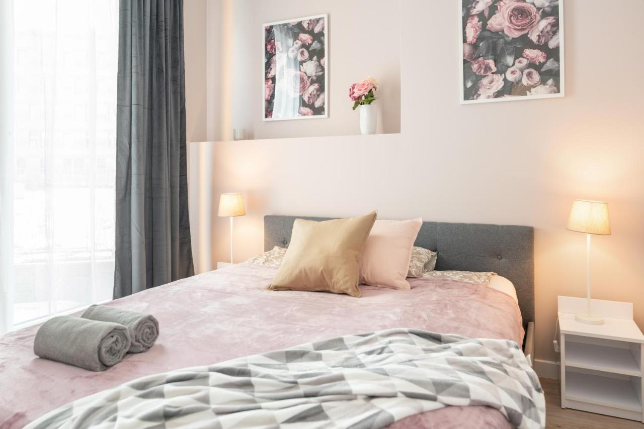 Superapart Aignera Apt 4, Family Friendly Oasis Warsawa Bagian luar foto