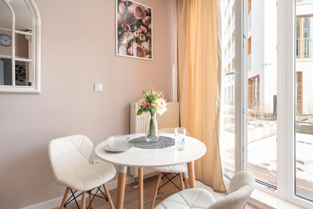 Superapart Aignera Apt 4, Family Friendly Oasis Warsawa Bagian luar foto